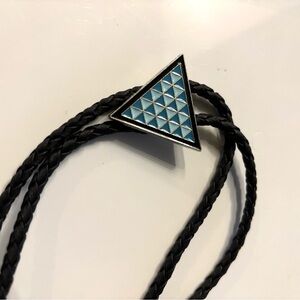 Western Style Bolo Tie
